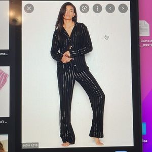 VICTORIA SECRET PJS SET